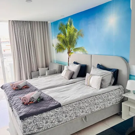 Blue Ocean Costa Adeje 506 Apartment *